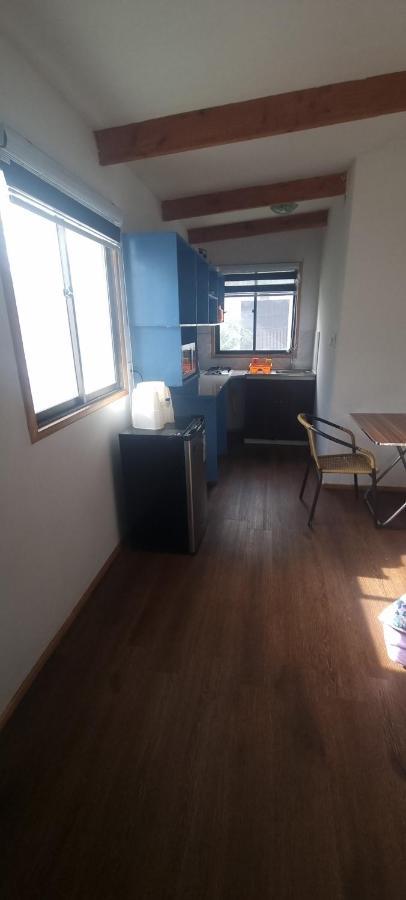 Hostal Henua Roa 2 Apartman Hanga Roa Kültér fotó